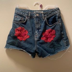 Top shop rose jean shorts